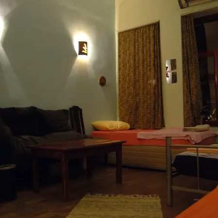 Chillout Lya & Lounge Hostel