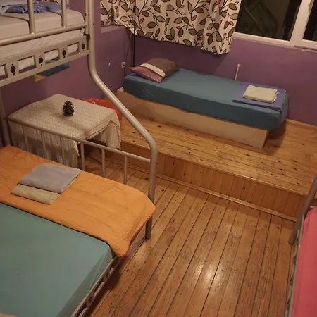 Chillout Lya & Lounge Hostel