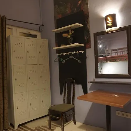 ホステル チルアウト リヤ ＆ ラウンジ イスタンブール