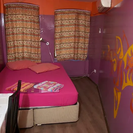 Chillout Lya & Lounge Hostel